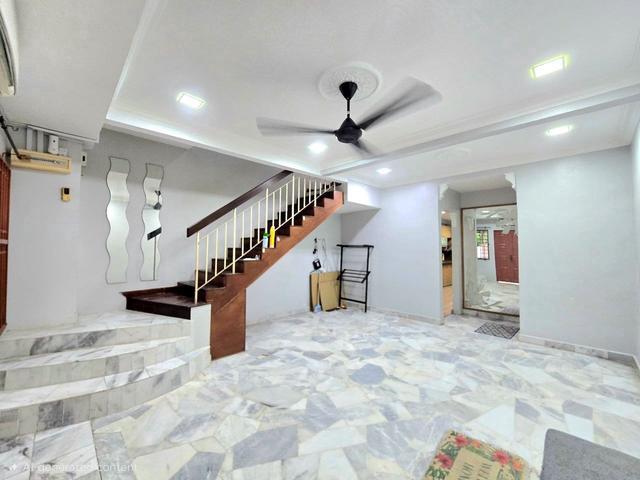 Terraced House for sale in Langat, Selangor