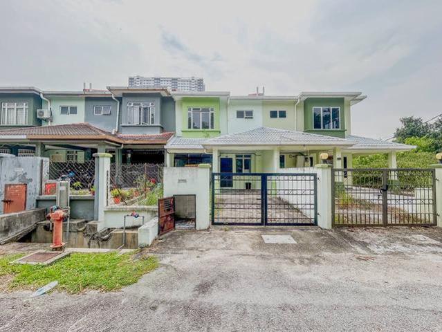 Terraced House for sale in Sepang, Tanjong Sepat