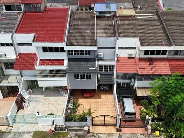 Terraced House for sale in Petaling, Damansara Damai