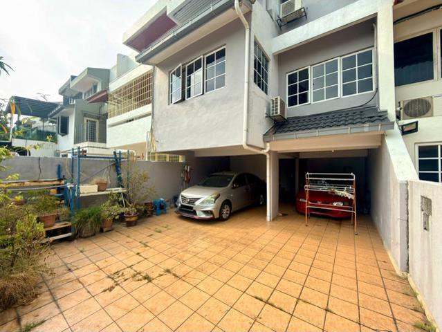 Terraced House for sale in Petaling, Damansara Damai