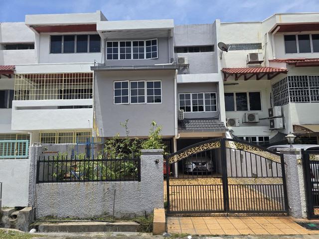 Terraced House for sale in Petaling, Damansara Damai
