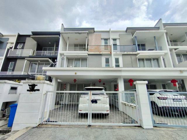 Terraced House for sale in Petaling, Alam Impian