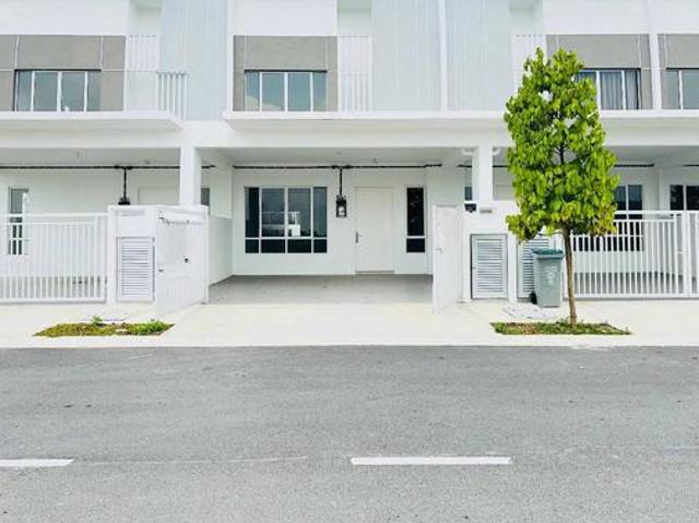 Terraced House for sale in Sendayan Village, Negeri Sembilan