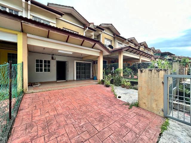 Residential House for sale in Kajang, Langat