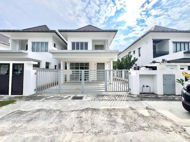 Residential House for sale in Petaling, Alam Impian