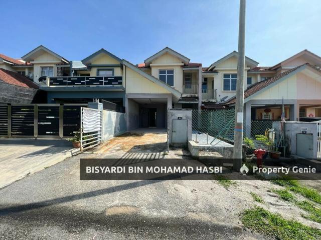 Terraced House for sale in Tanjong Sepat, Selangor