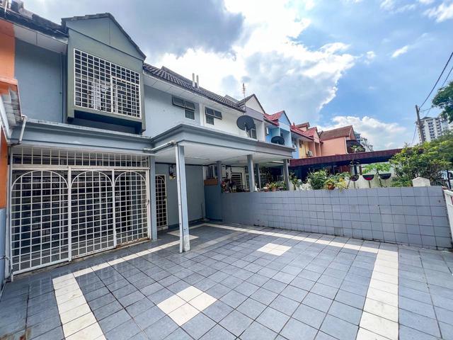 Terraced House for sale in Petaling, Damansara Damai