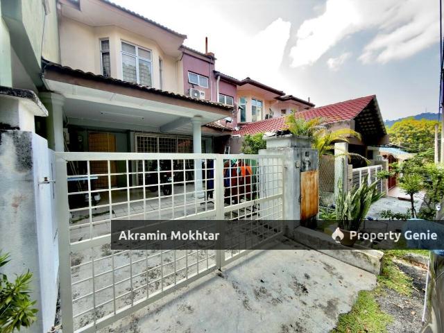 Terraced House for sale in Langat, Selangor