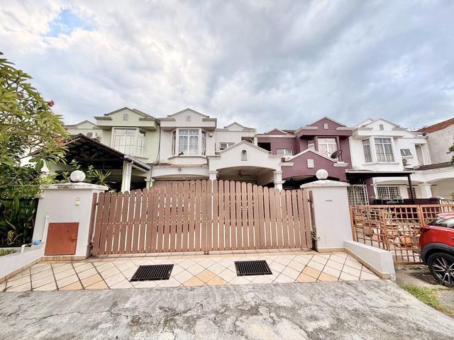 Terraced House for sale in Shah Alam, Petaling