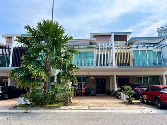 Terraced House for sale in Tanjong Sepat, Selangor