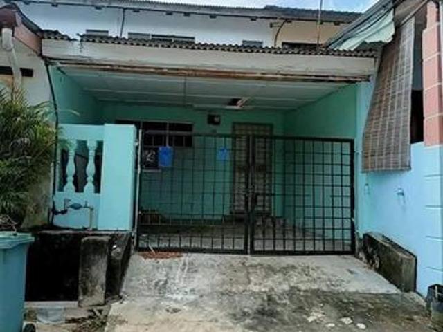 Terraced House for sale in Kuantan