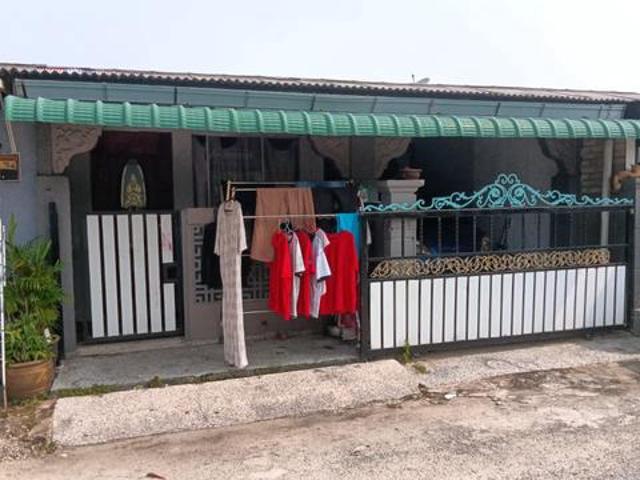 Terraced House for sale in Kuantan