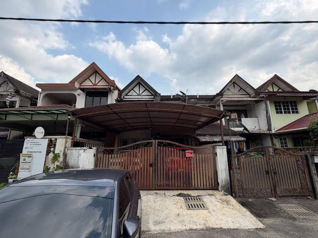 Terraced House for sale in Country Heights Damansara, Kuala Lumpur