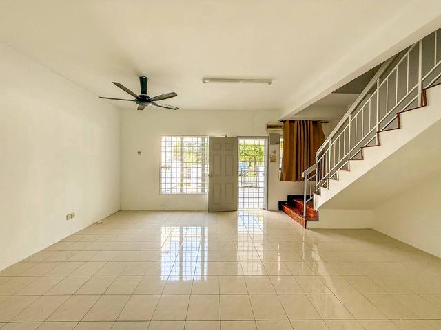 Terraced House for sale in Petaling, Alam Impian