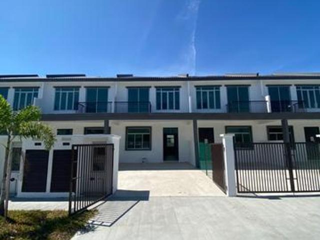 Terraced House for sale in Jenjarom, Selangor