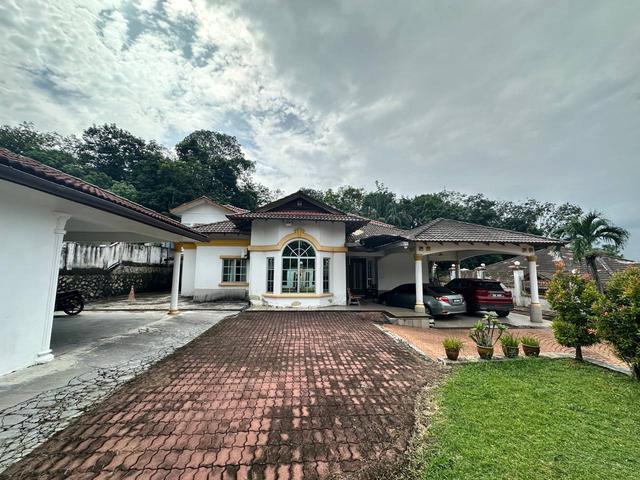 Bungalow for sale in Petaling, Alam Impian