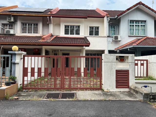 Terraced House for sale in Petaling, Subang Jaya