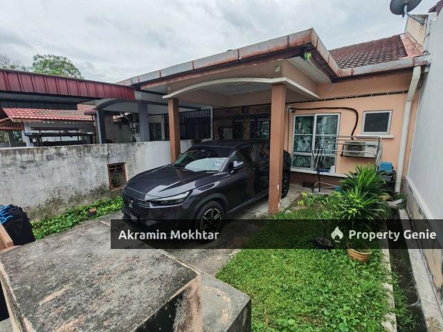 Terraced House for sale in Seri Kembangan, Majlis Bandaraya Subang Jaya