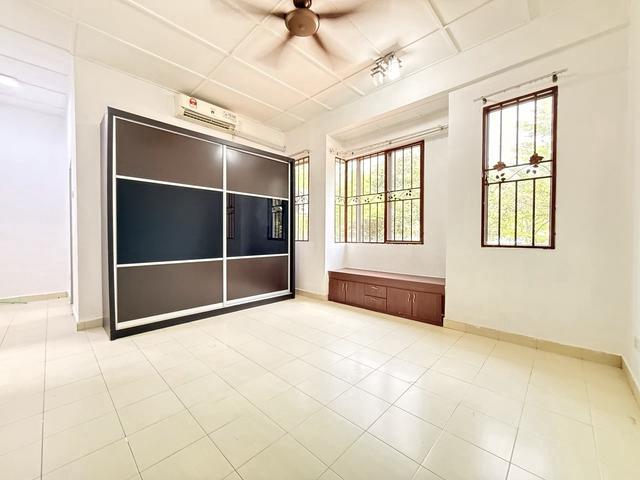 Terraced House for sale in Petaling, Alam Impian