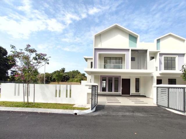 Terraced House for sale in Sendayan Village, Negeri Sembilan