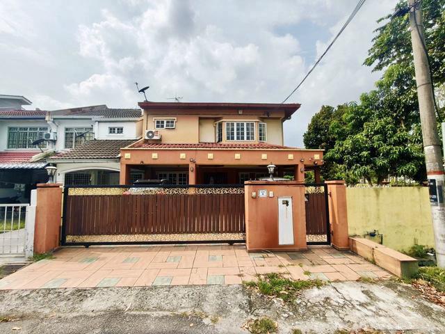 Terraced House for sale