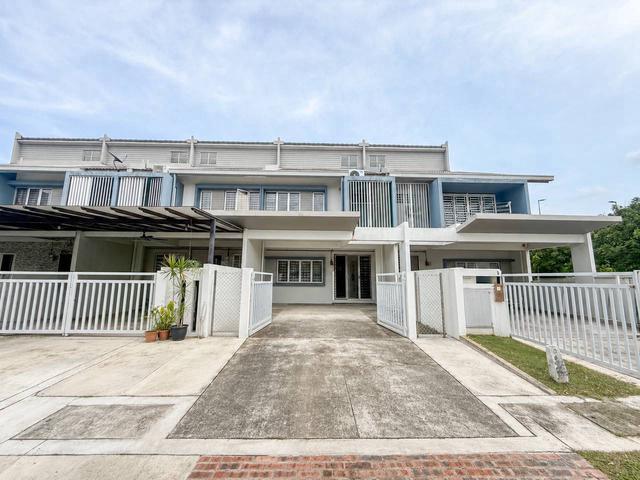 Terraced House for sale in Tanjong Sepat, Selangor