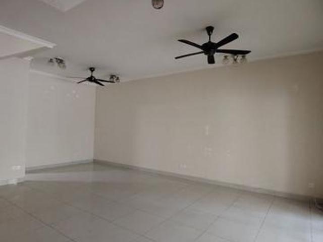 Terraced House for rent in Petaling, Alam Impian