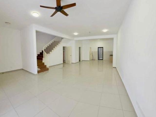 Terraced House for rent in Petaling, Alam Impian