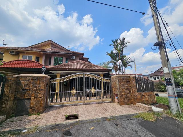 Terraced House for sale in Cheras