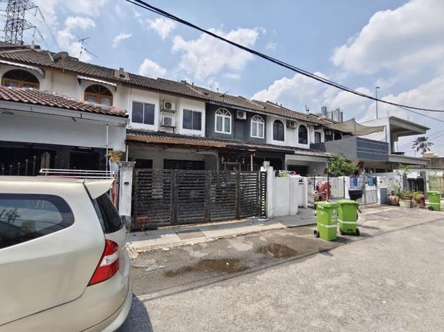 Terraced House for sale in Country Heights Damansara, Kuala Lumpur