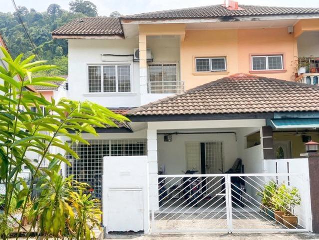 Terraced House for sale in Langat, Selangor