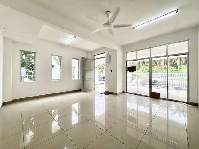 Residential House for sale in Petaling, Alam Impian