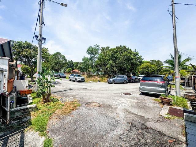 Terraced House for sale in Tanjong Sepat, Selangor