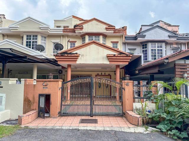 Terraced House for sale in Cheras