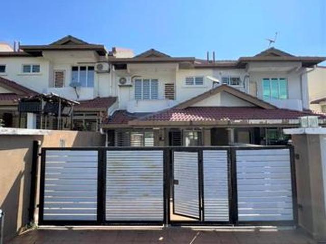 Terraced House for sale in Tanjong Sepat, Selangor