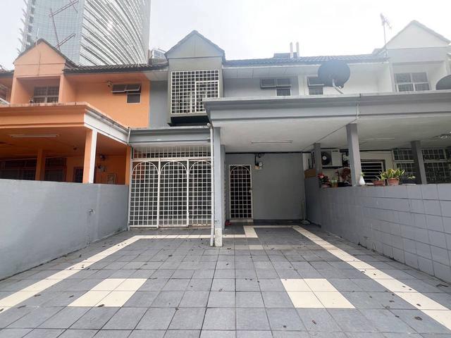 Terraced House for sale in Petaling, Damansara Damai