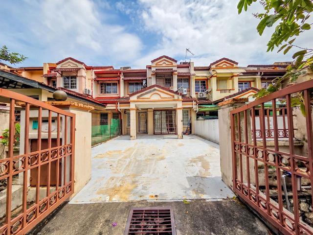 Terraced House for sale in Majlis Bandaraya Subang Jaya, Petaling