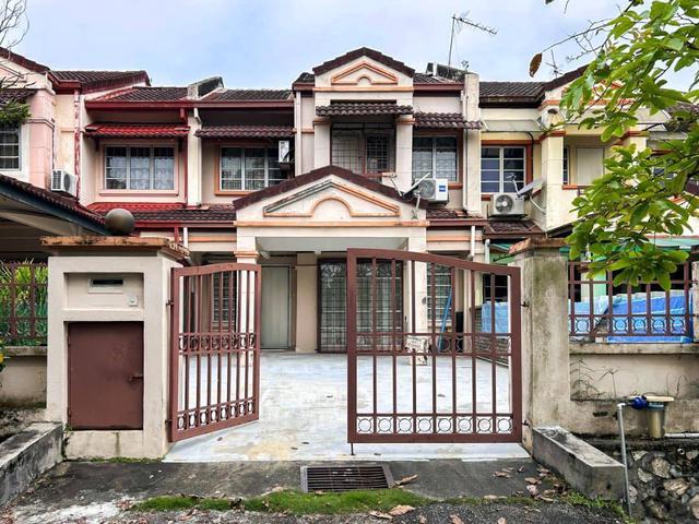Terraced House for sale in Petaling, Subang Jaya