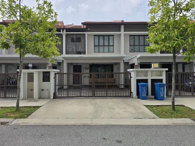 Terraced House for rent in Alam Impian, Selangor