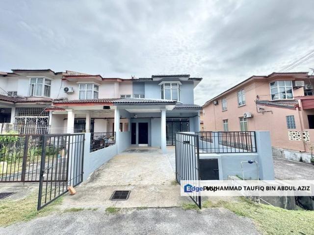 House for sale in Tanjong Sepat, Selangor