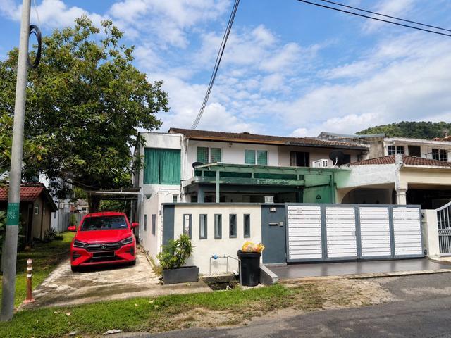 Terraced House for sale in Country Heights Damansara, Kuala Lumpur