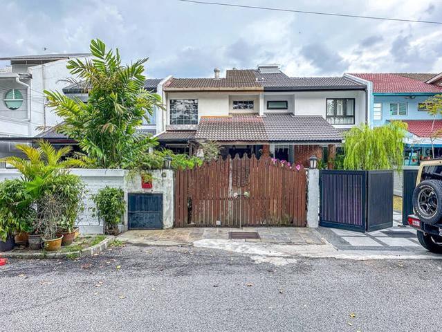 Terraced House for sale in Petaling, Subang Jaya