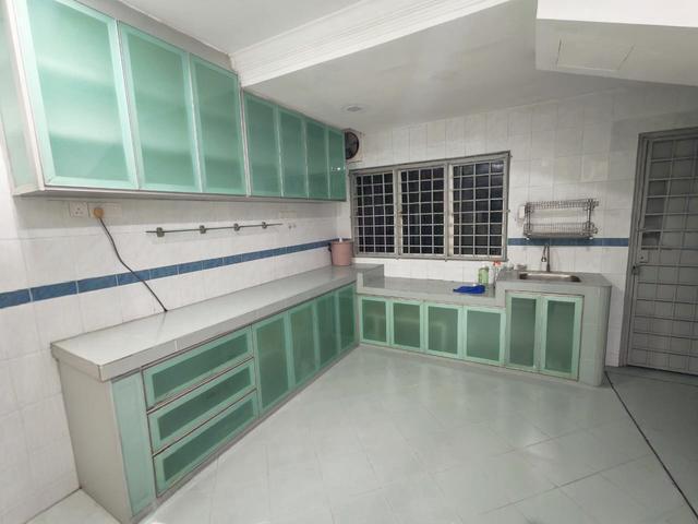 Terraced House for rent in Seri Kembangan, Majlis Bandaraya Subang Jaya