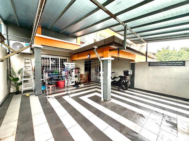 Terraced House for sale in Seri Kembangan, Majlis Bandaraya Subang Jaya