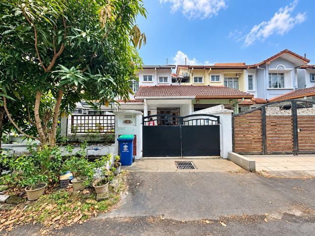 Terraced House for sale in Petaling, Subang Jaya