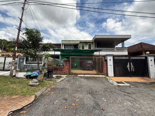 Terraced House for sale in Langat, Selangor