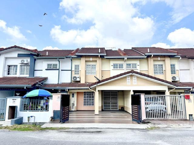 Terraced House for sale in Port Klang, Selangor