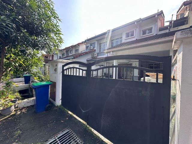 Terraced House for sale in Petaling, Subang Jaya