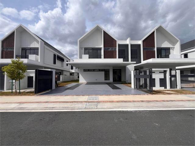 Terraced House for sale in Country Heights Damansara, Kuala Lumpur