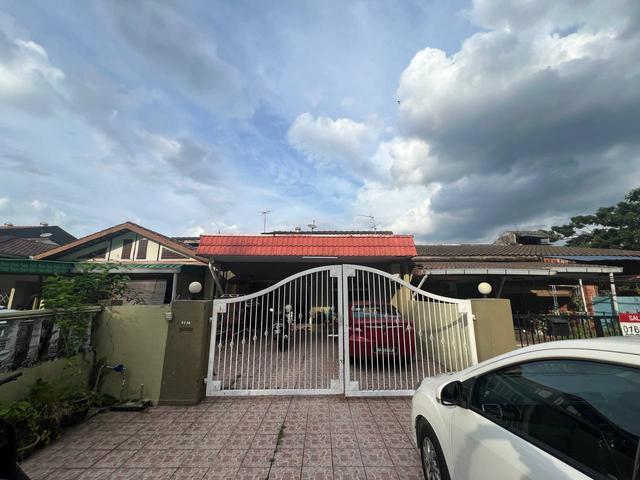 Terraced House for sale in Langat, Selangor